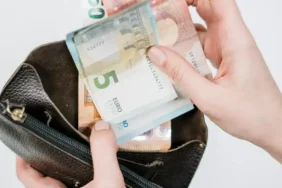 ABD, İran petrolü satışına izin veren lisansı iptal etti